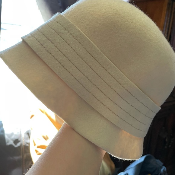 Disney Christmas 2025 Lil Rin Rin Plush Badge Red New